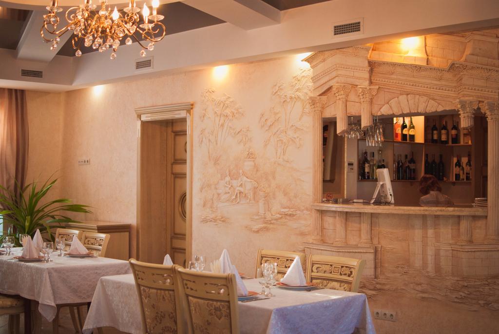 Veles Hotel Dnipro Luaran gambar
