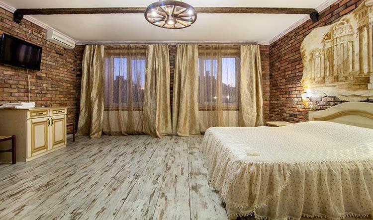 Veles Hotel Dnipro Luaran gambar